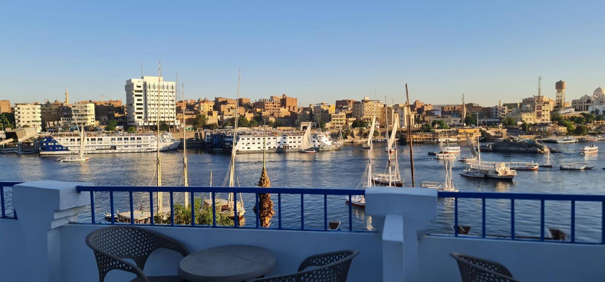 La Terrace Hotel Aswan Exterior photo