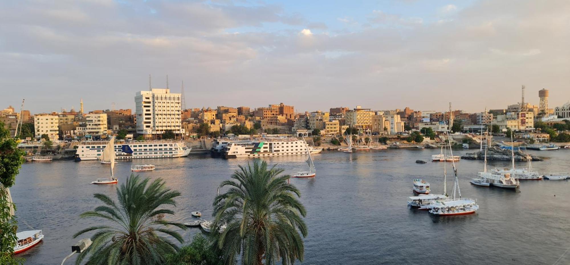 La Terrace Hotel Aswan Exterior photo